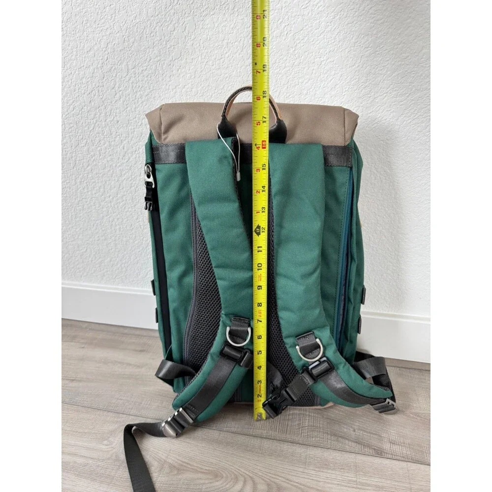 Doughnut Outdoor Adventure Green Tan Backpack Hiking Travel‎ Laptop Bag